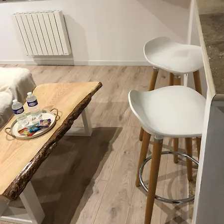 Et Lumineux Apartman Caussade